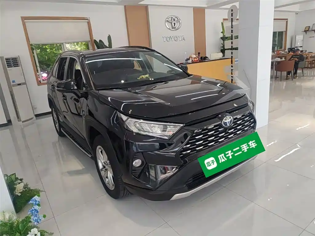 Toyota RAV4 Rongfang 2022 2.0L CVT 2WD Trend Edition фото 7