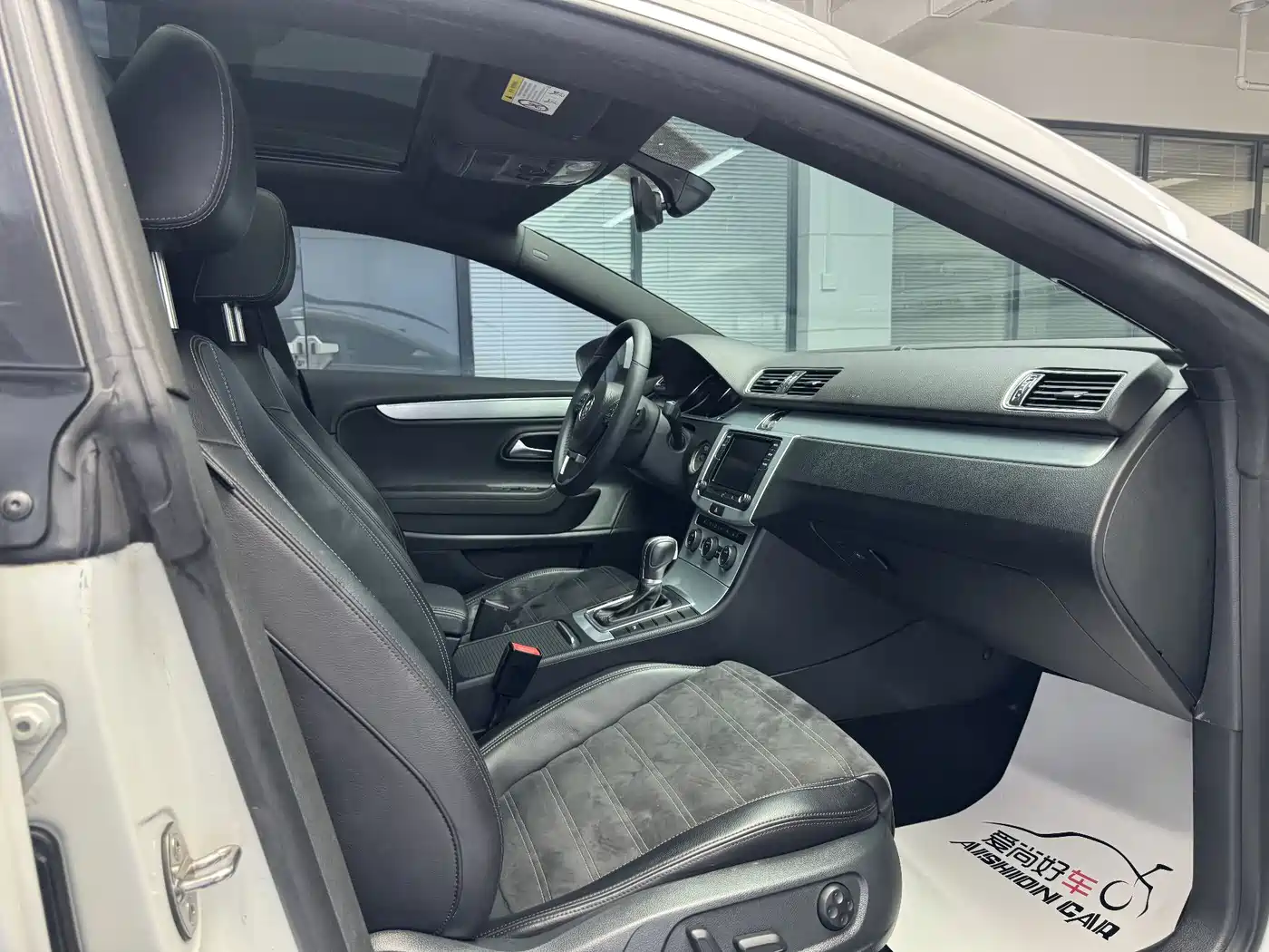 Volkswagen FAW-Volkswagen CC 2018 1.8TSI Premium фото 10