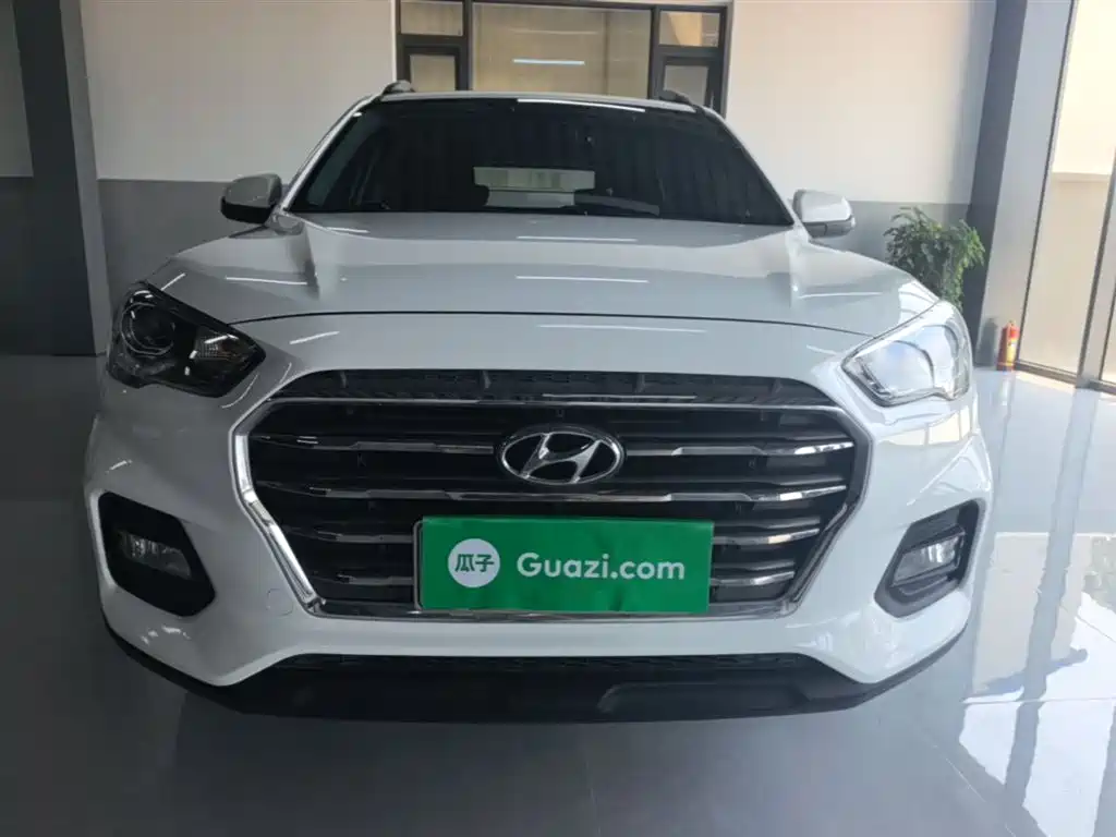 Hyundai Beijing Hyundai ix35 2019 2.0L Automatic 2WD Zhiyong·Enjoy China V фото 3