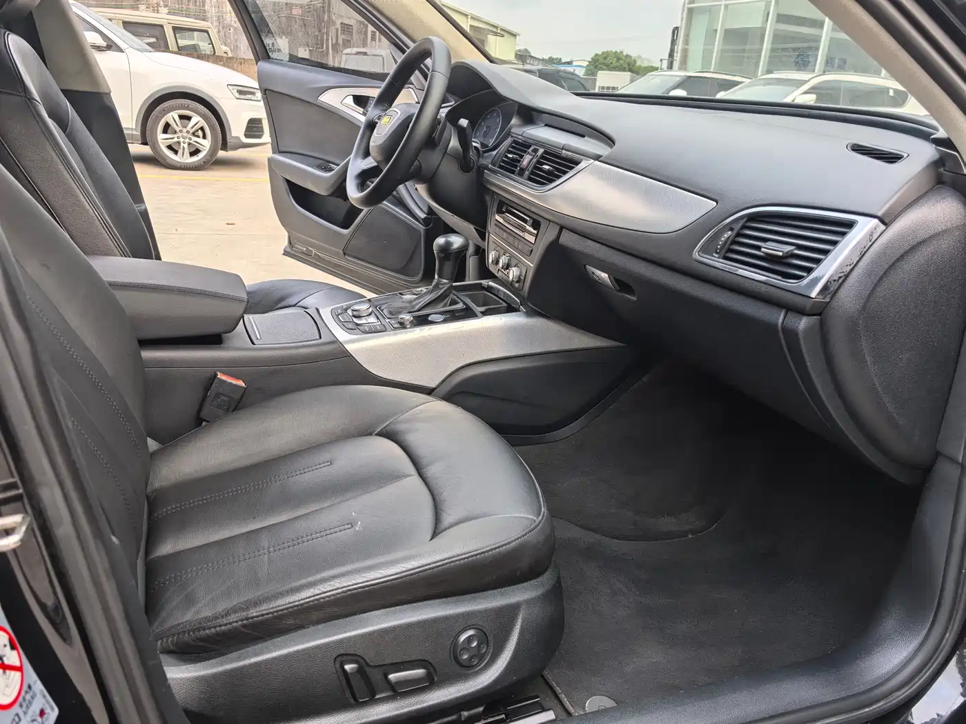 Audi A6L 2014 TFSI Standard фото 4