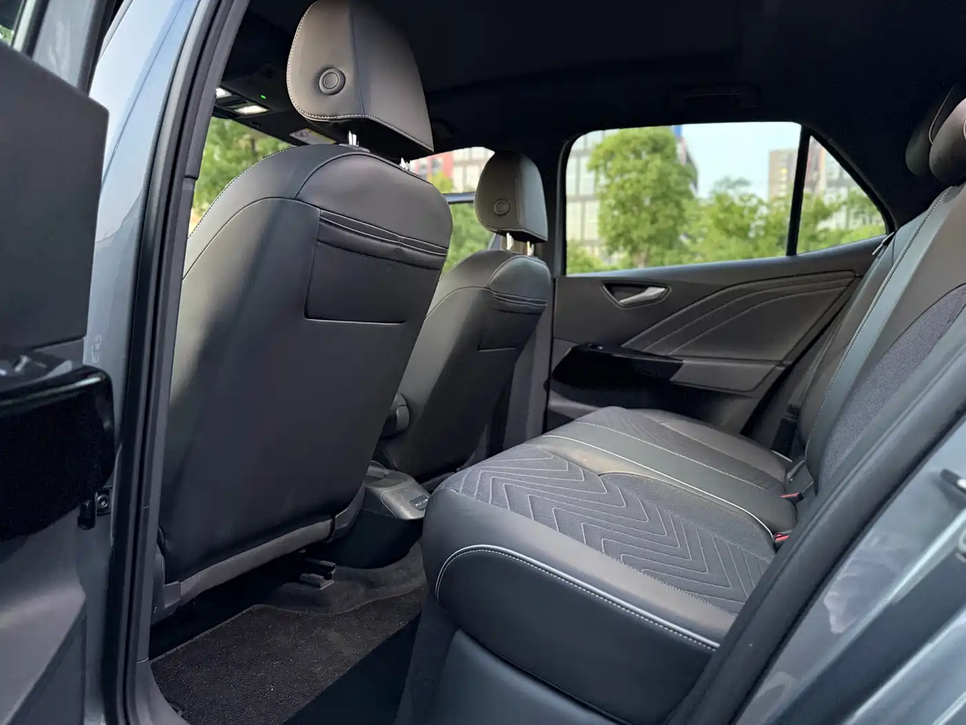 Volkswagen ID.3 2023 Upgraded Pure Intelligence Edition фото 12