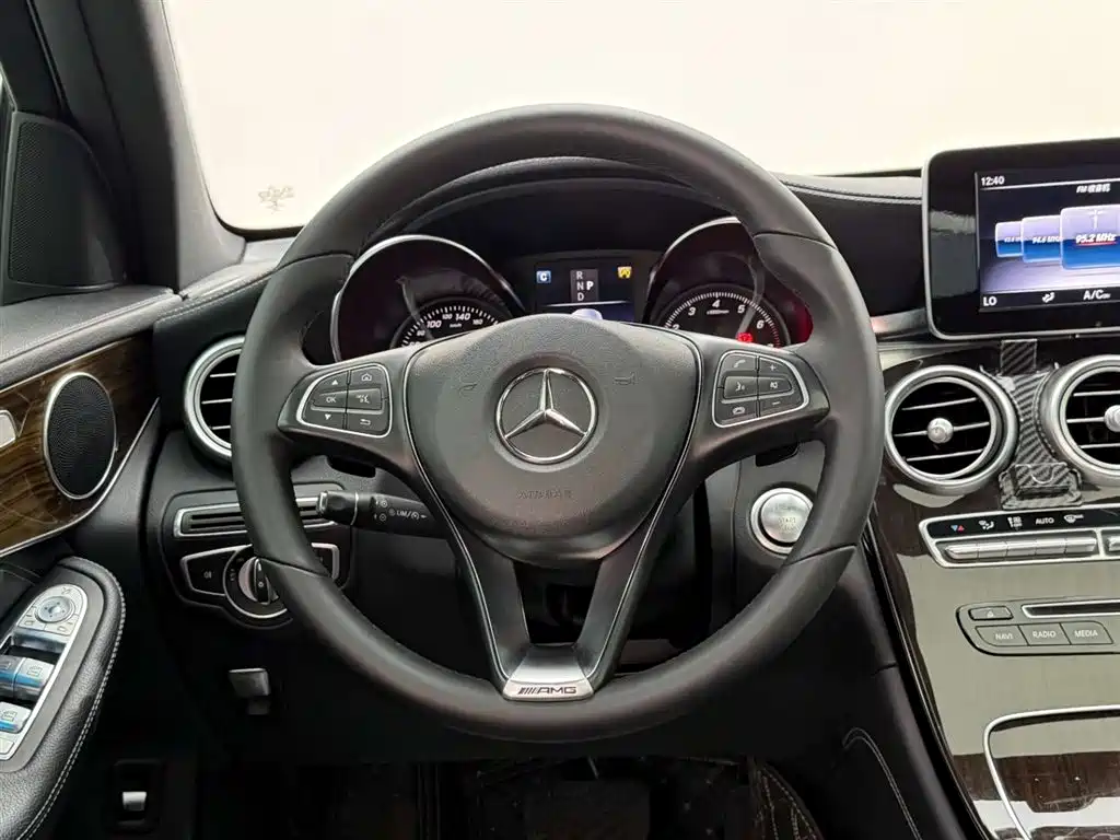 Mercedes-Benz GLC 2019 GLC 260 L 4MATIC Dynamic фото 27