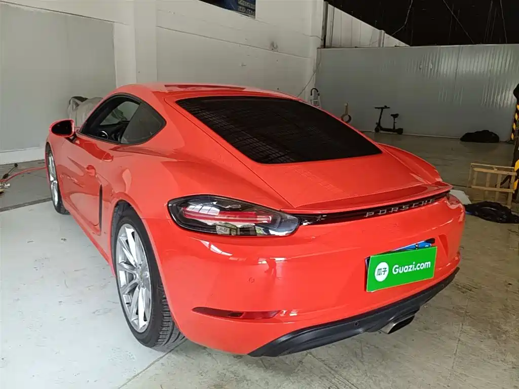 Porsche 718 2016 Cayman 2.0T фото 5