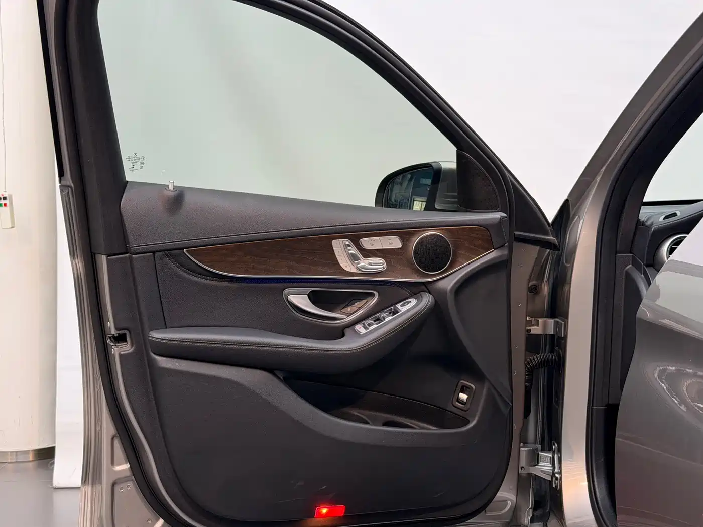 Mercedes-Benz GLC 2020 GLC 300 L 4MATIC Dynamic фото 6