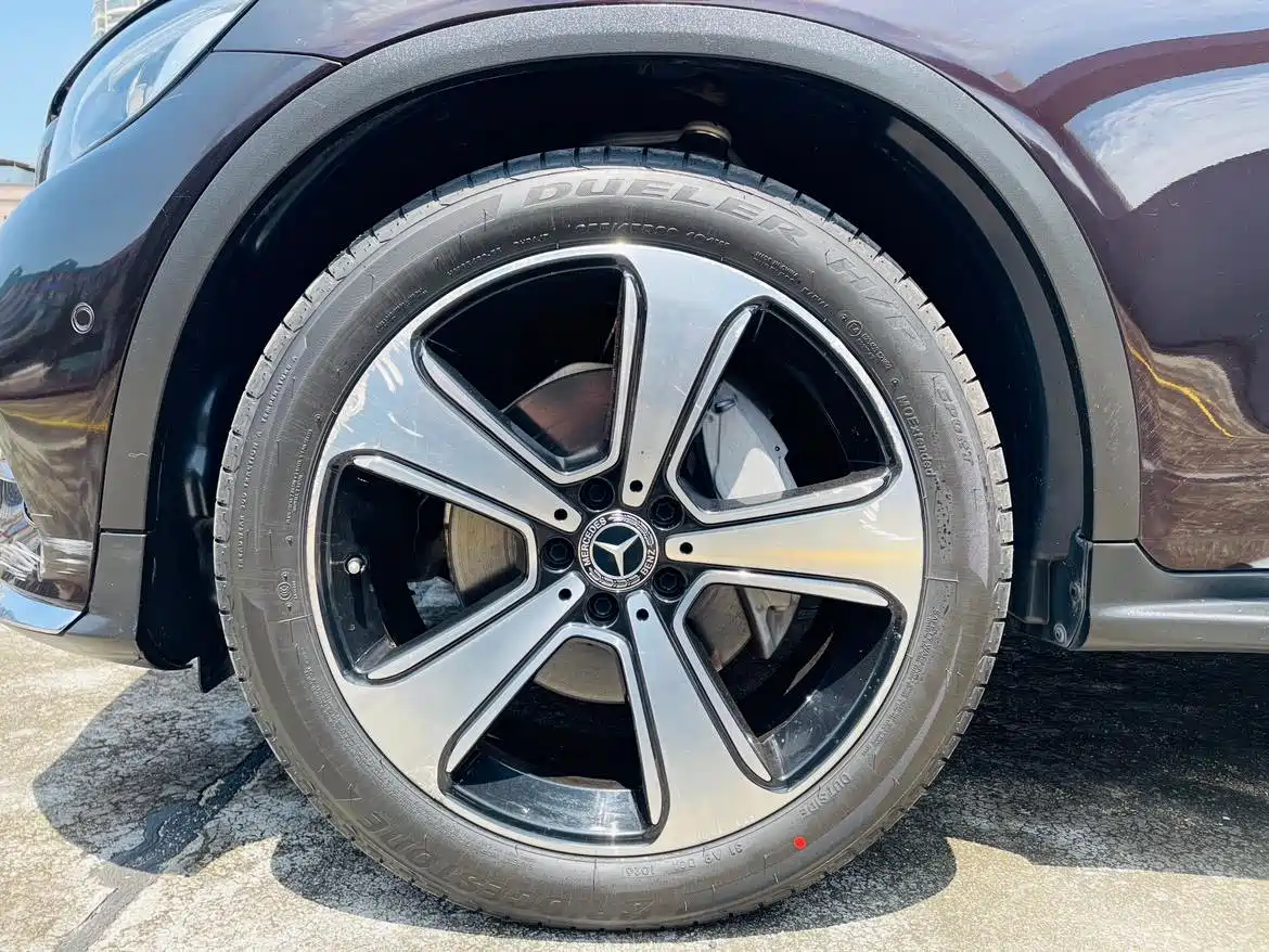 Mercedes-Benz GLC 2019 GLC 300 L 4MATIC Dynamic фото 30