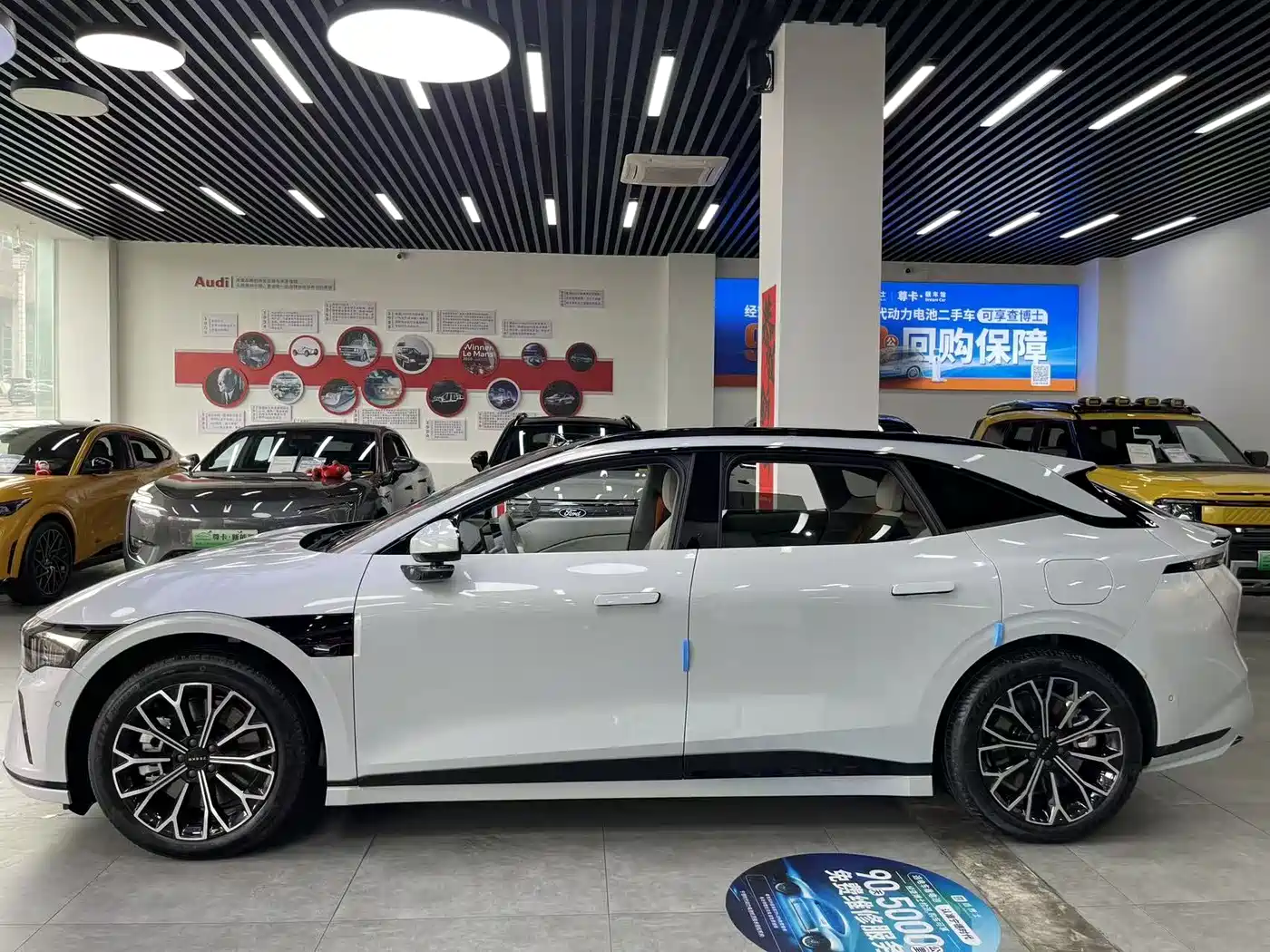 ZEEKR EXTREME KRYPTON 007GT