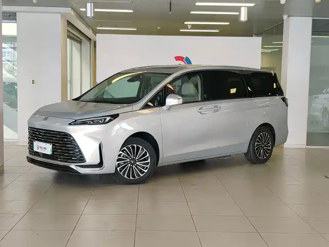 Buick GL8 Земля, Престиж