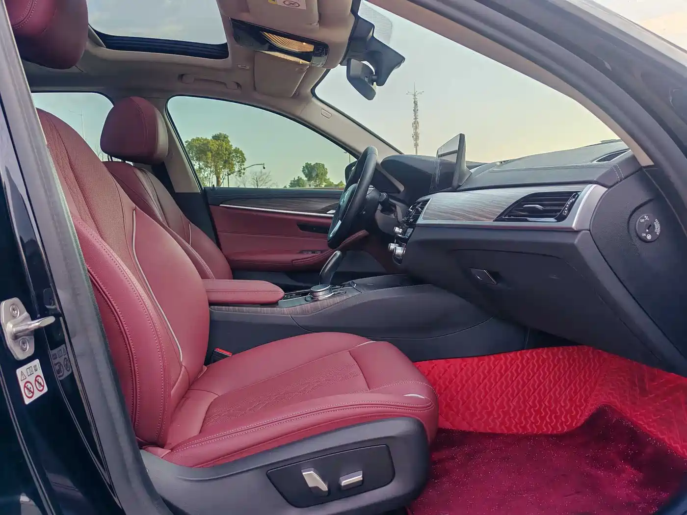 BMW 5 SERIES NEW ENERGY