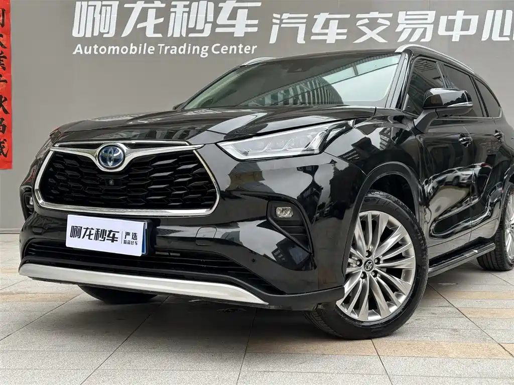 Toyota Highlander 2022 Dual Engine 2.5L 4WD Supreme Edition 7-Seater фото 18