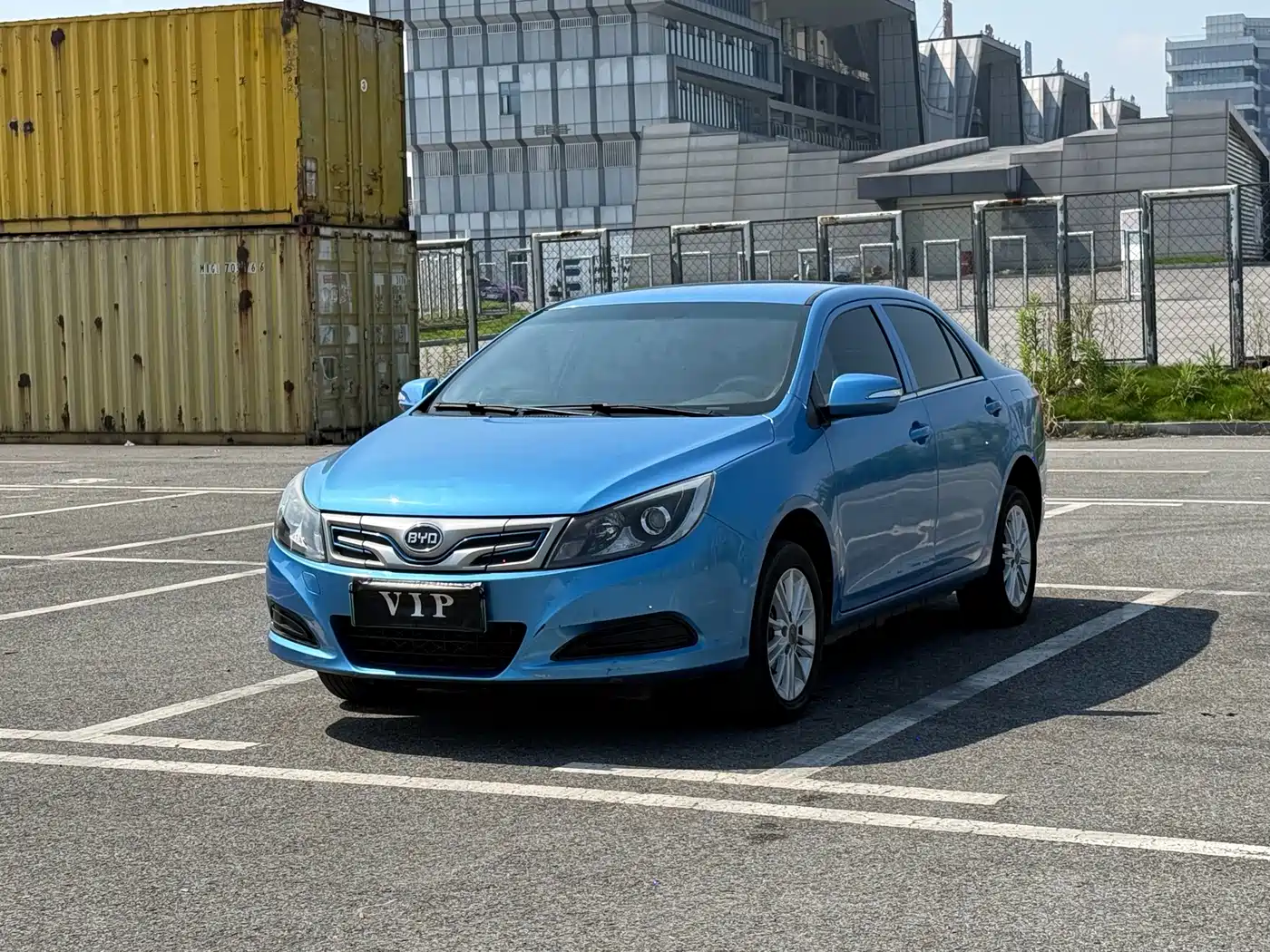  BYD BYD e5 2018 450 Connected Enjoyment