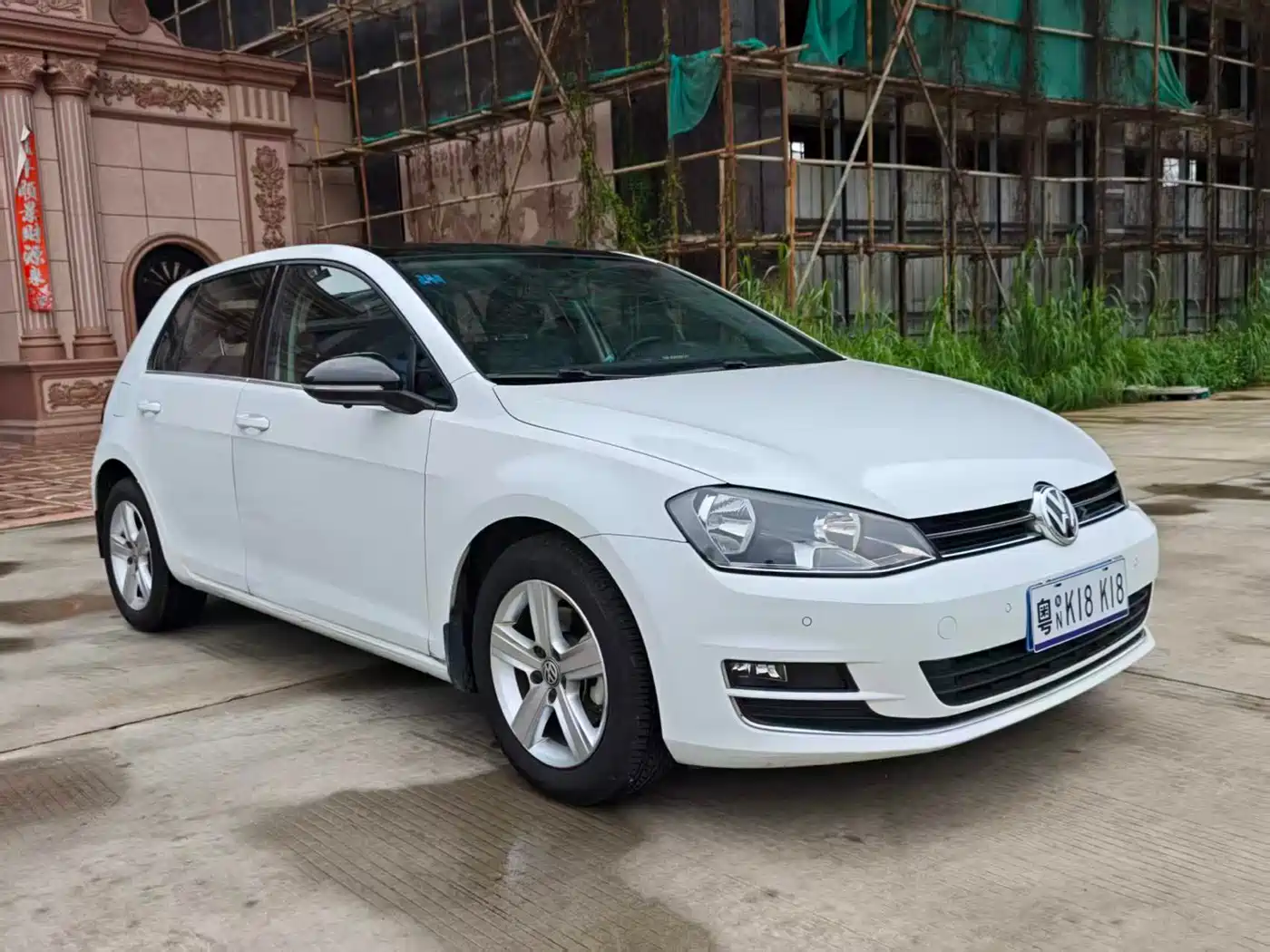 Volkswagen Golf 2017 230TSI Auto Comfort Millionth Anniversary Edition фото 3