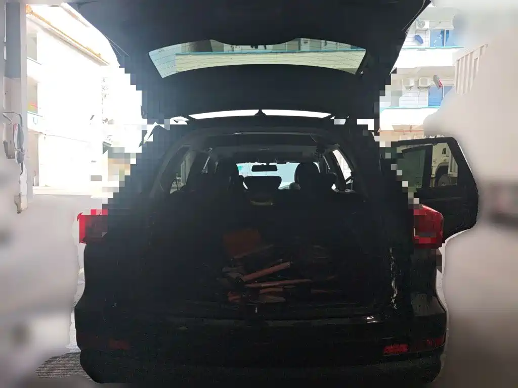 Photo 20 - Haval M6