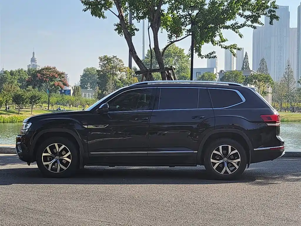 Volkswagen Teramont 2017 330TSI 2WD Luxury фото 5