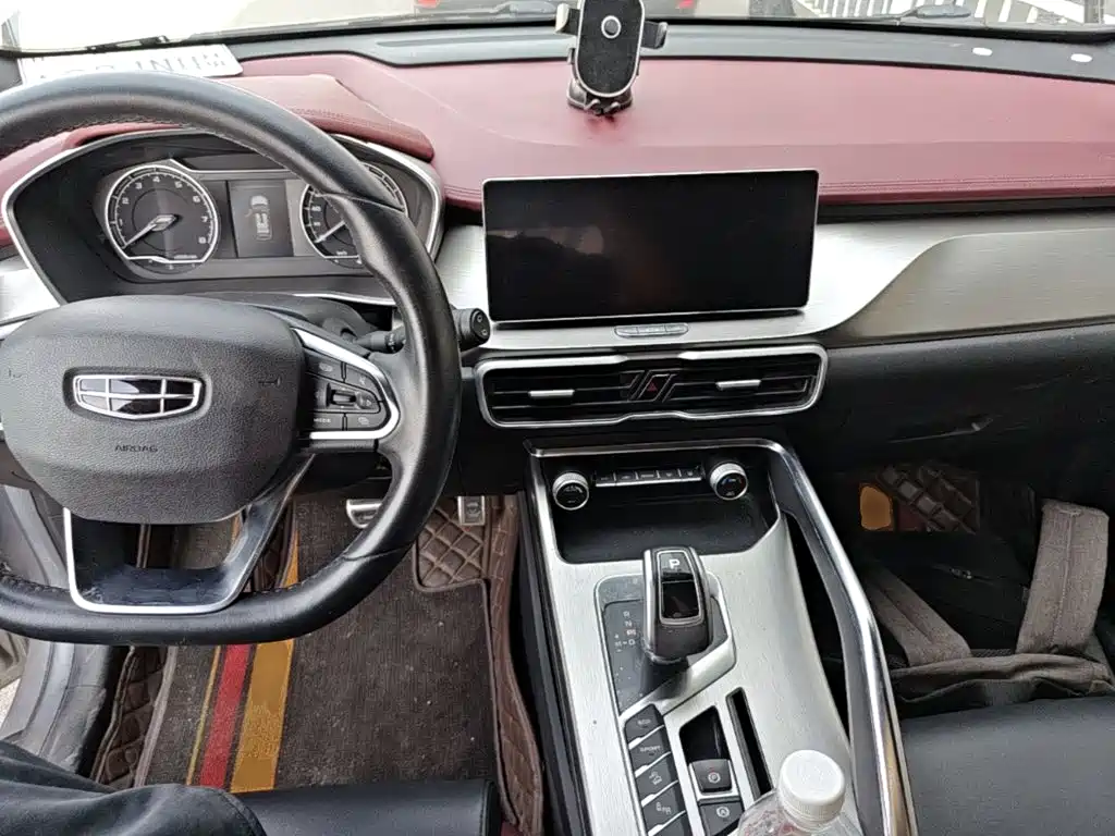 Geely Coolray 2020 2020 PRO 260T DCT Knight