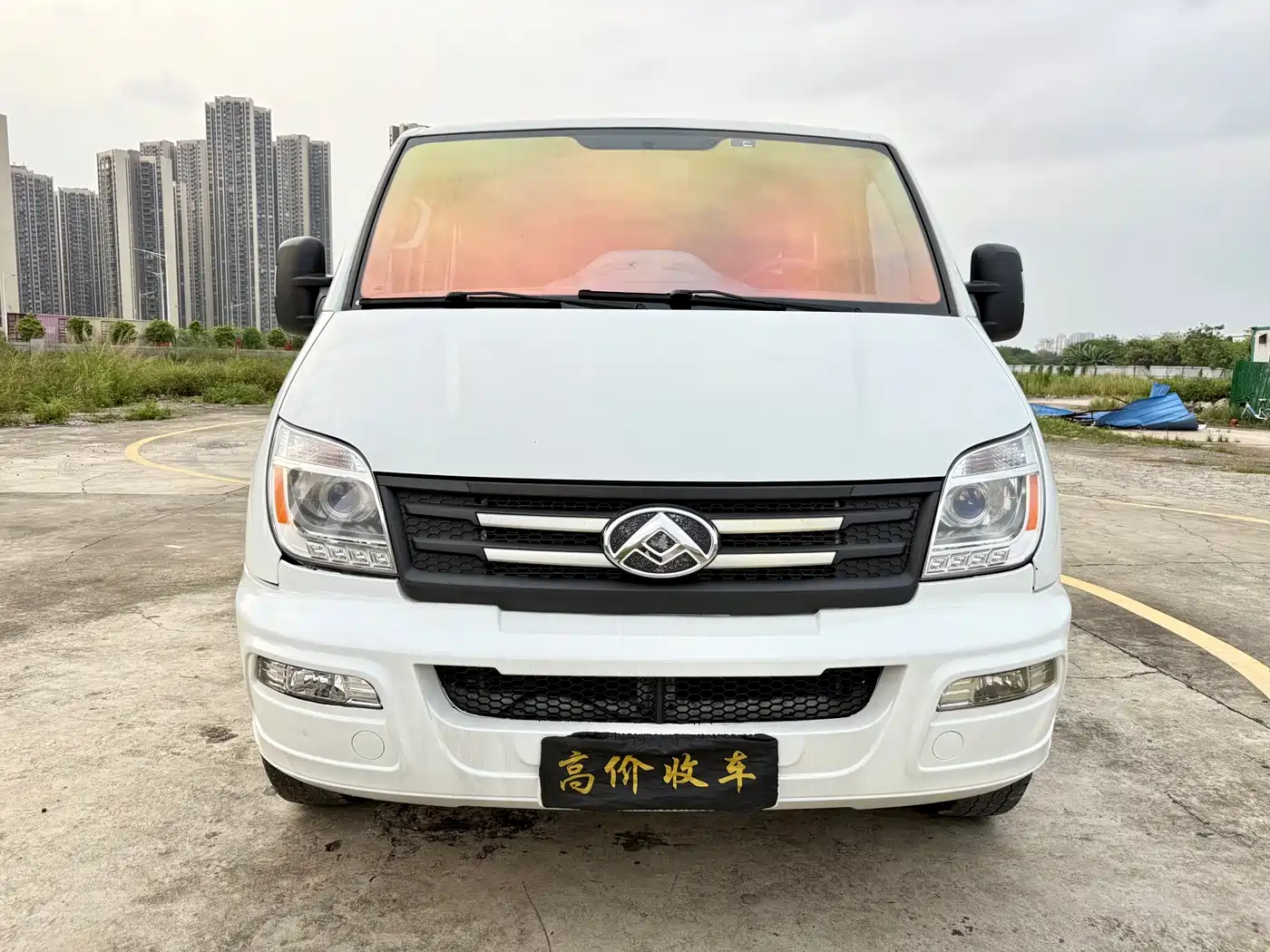SAIC Maxus Xintu V80 2021 2.0T PLUS Manual Urban Edition Short Wheelbase Ultra-Low Roof 7/8/9 Seats фото 2