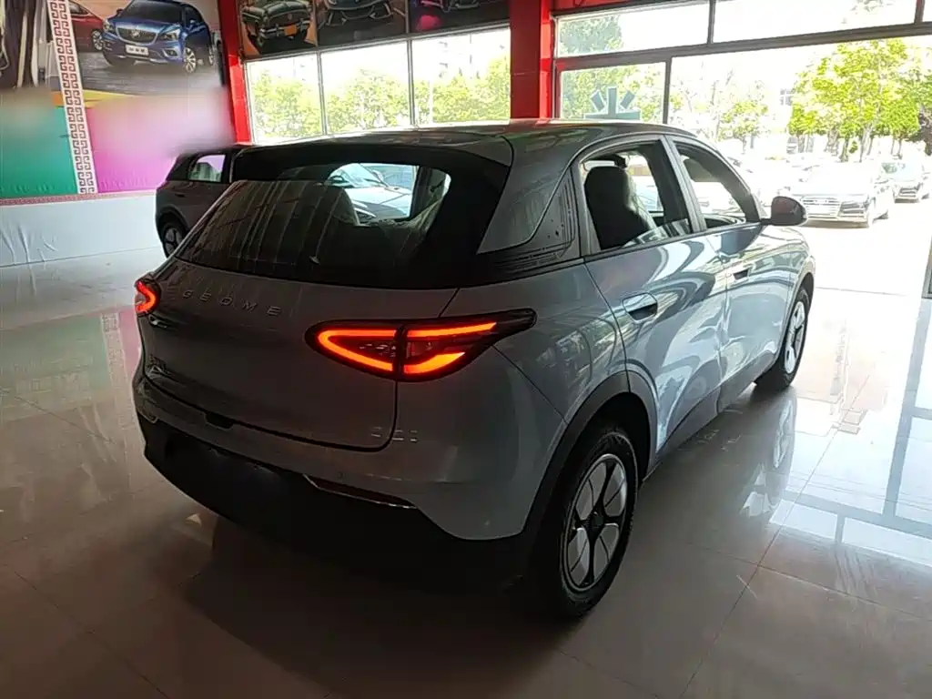 Geely Galaxy Starry Wish 2026 Edition 310km Youth Version фото 7