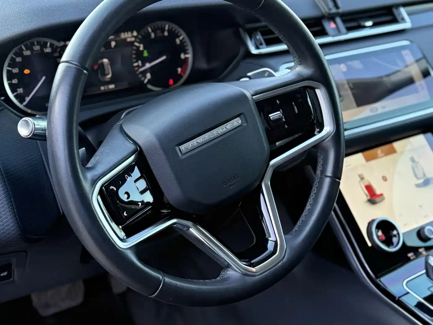 Land Rover Range Rover Velar 2022 250PS фото 13