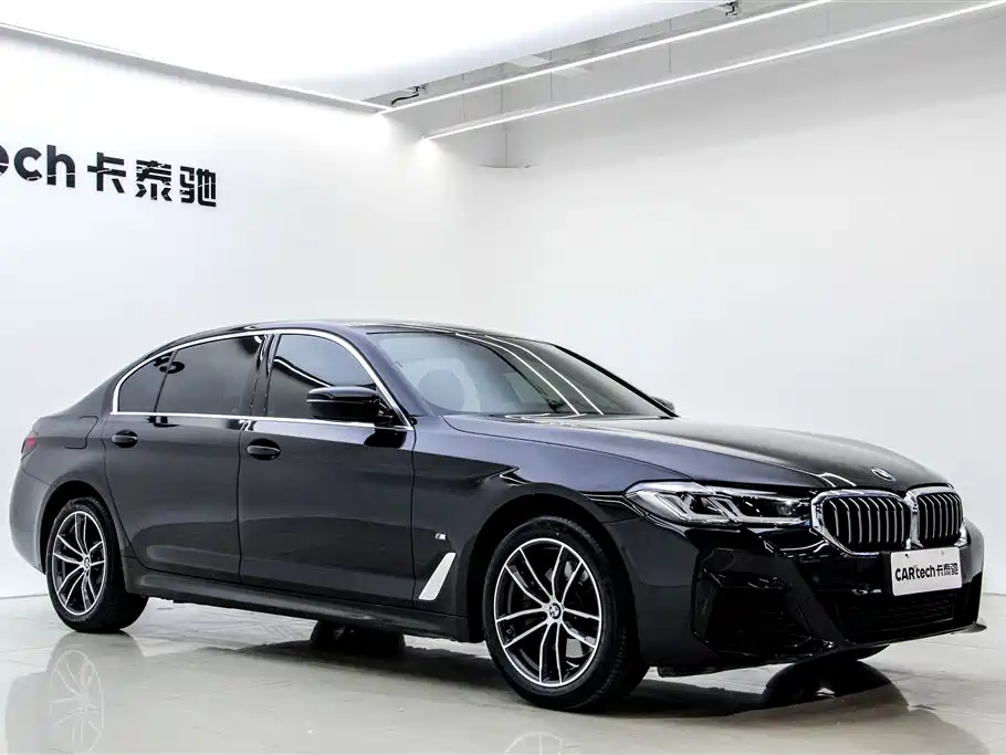 BMW 5 Series 2023 530Li Leading M Sport Package фото 2