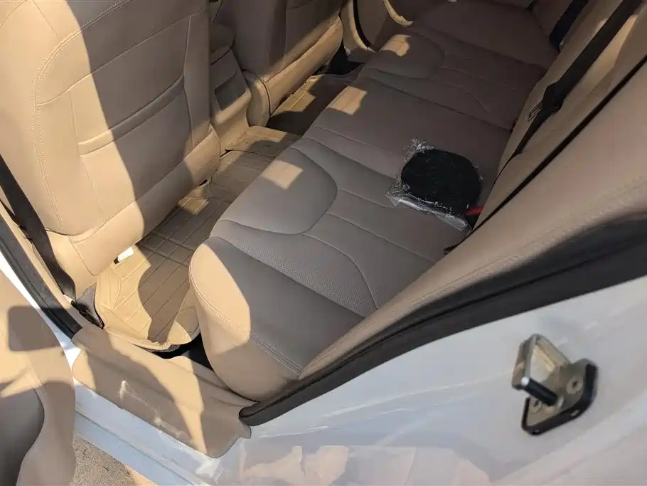 GEELY AUTOMOBILE EMGRAND