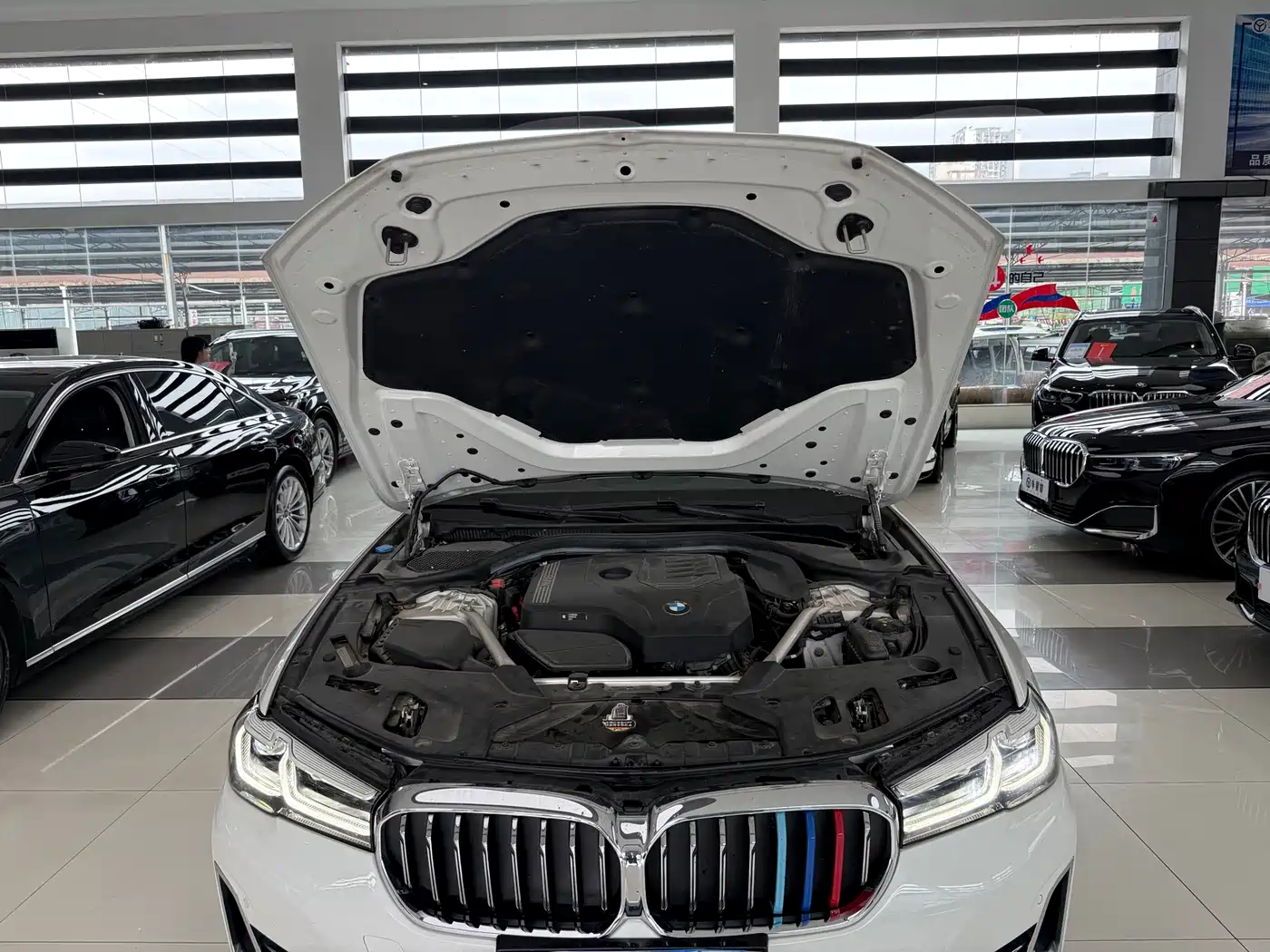 BMW 5 Series 2022 525Li Luxury Package фото 14