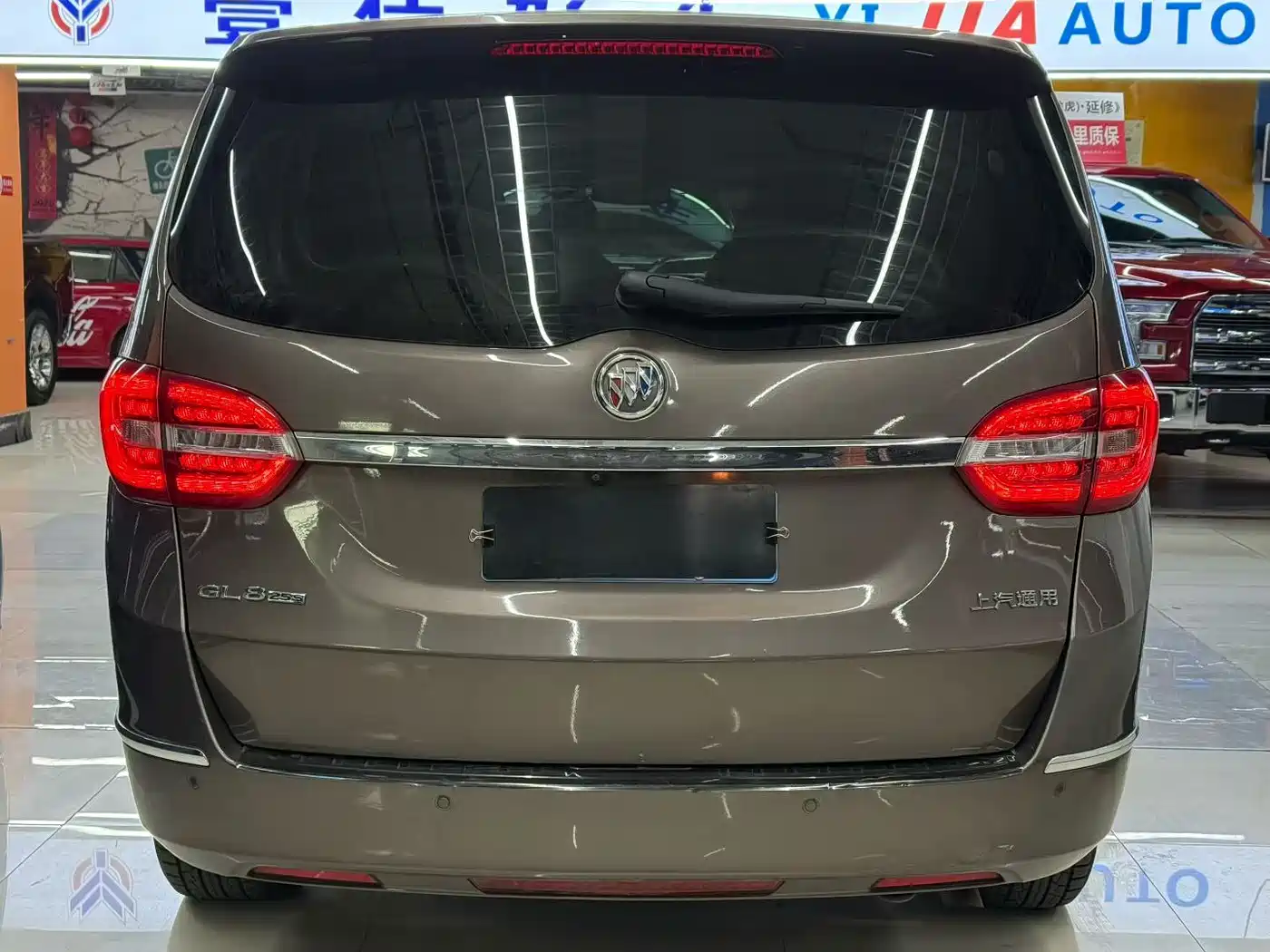 Buick GL8 2017 25S Luxury China V фото 5