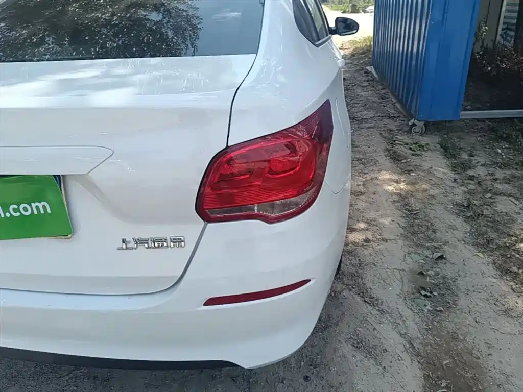 Chevrolet Cavalier 2018 320 Auto Enjoy Sunroof Edition фото 8