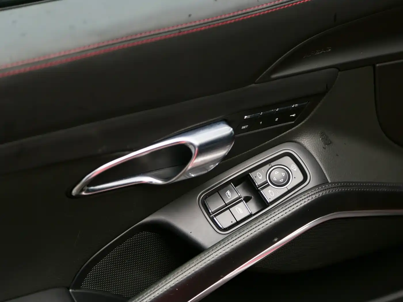Porsche Cayman 2015 Cayman Style Edition 2.7L фото 16
