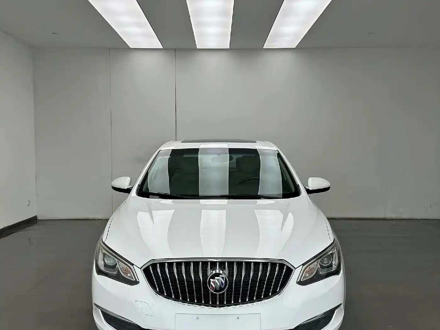 Buick Excelle 2016 15N Automatic Elite фото 2