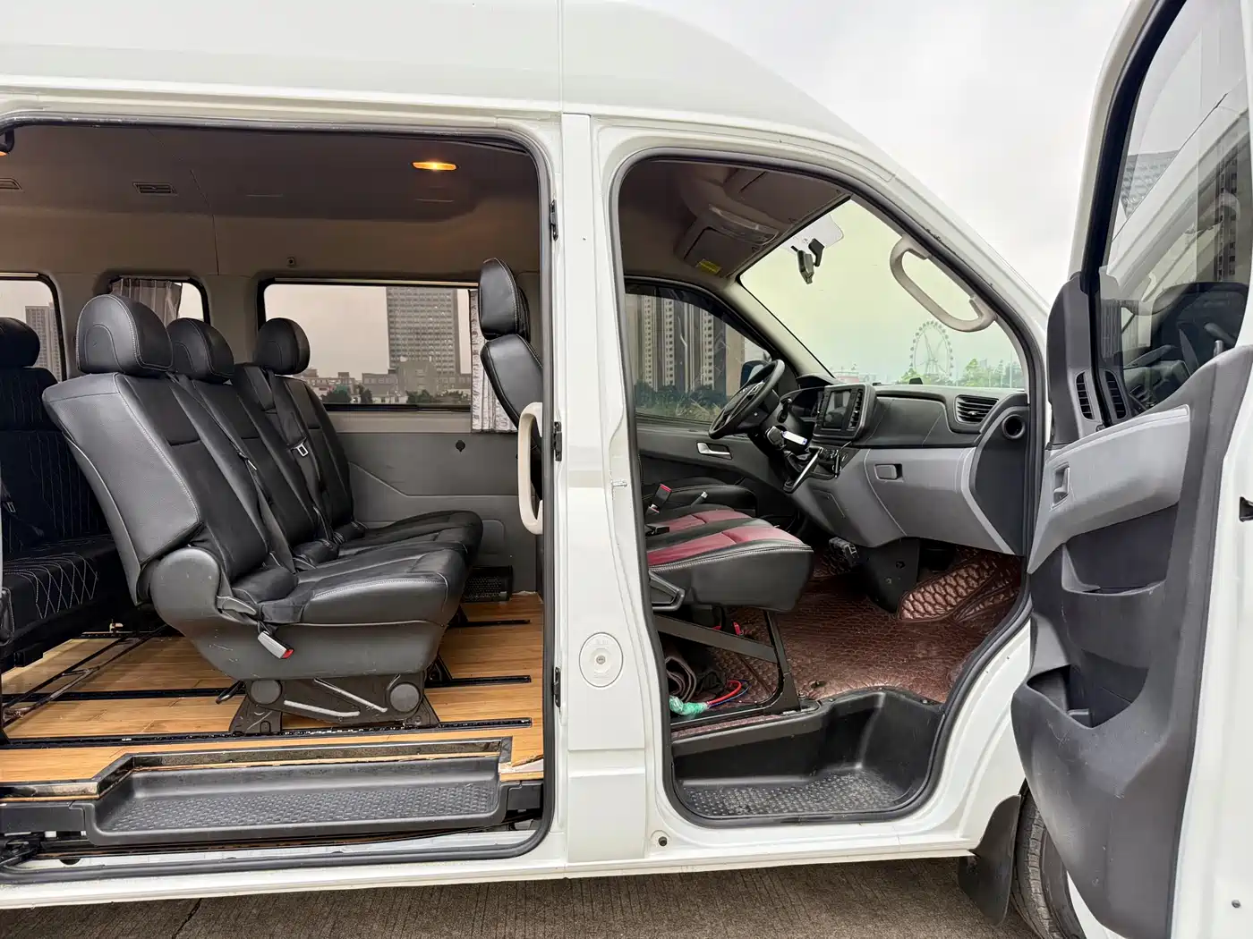 SAIC MAXUS XINTU V80