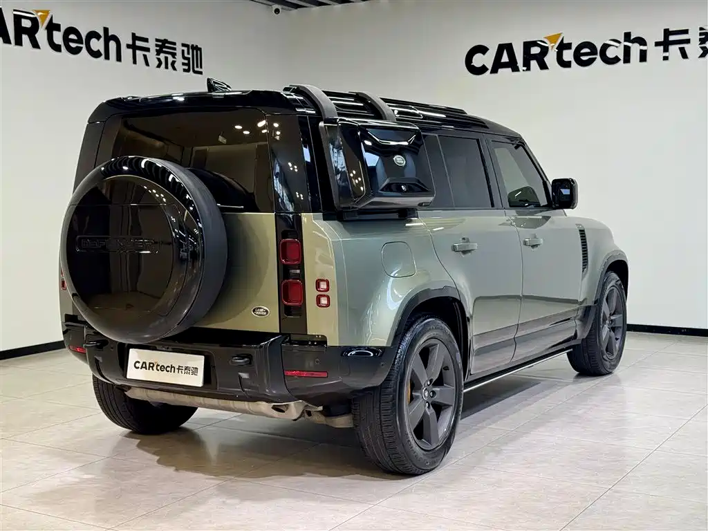 Land Rover Defender 2024 110 3.0T P400 X-DYNAMIC HSE фото 5