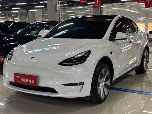 Tesla Model Y Рестайлинг, увеличенный запас хода, полный привод