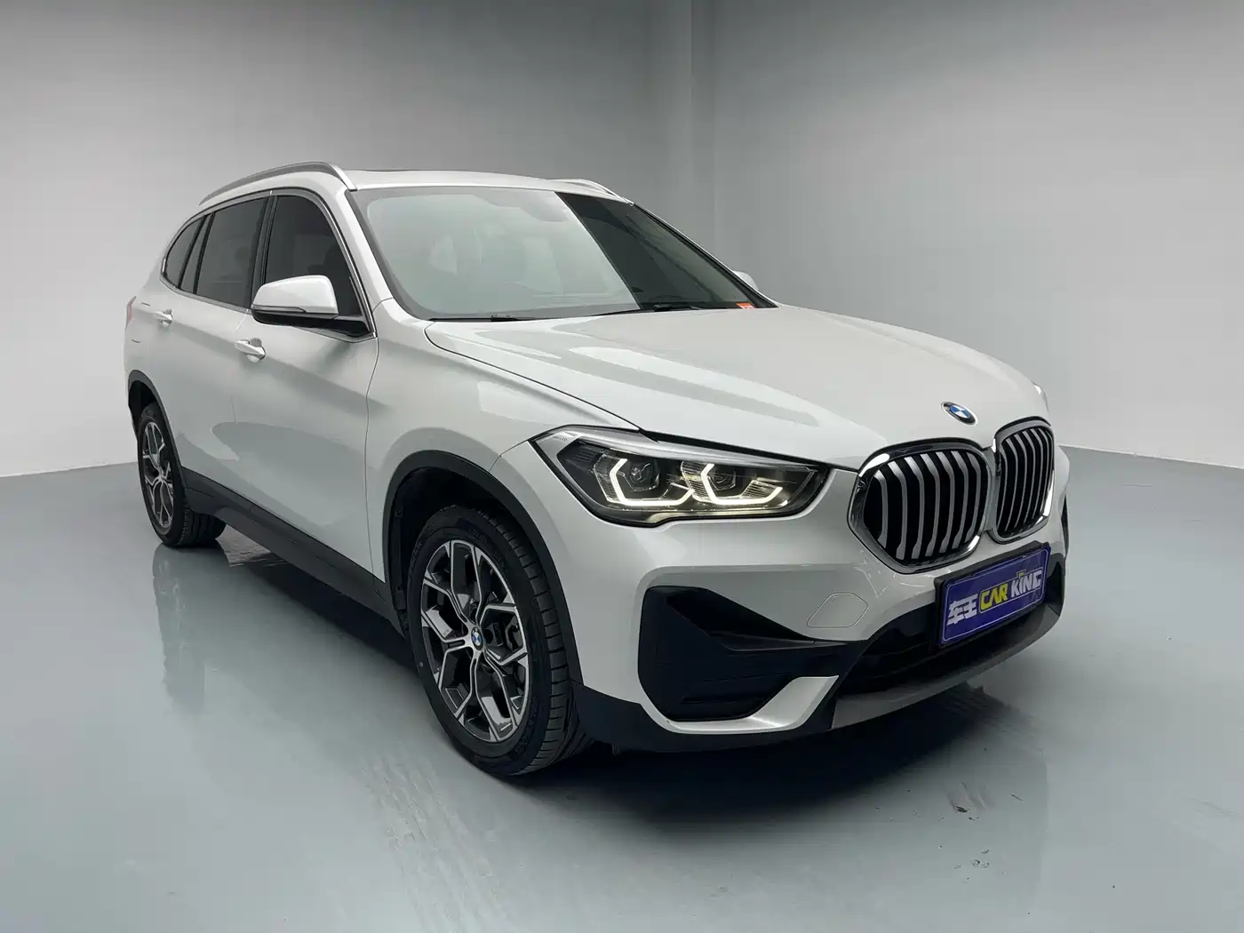 BMW X1 2021 sDrive25Li Leading фото 2