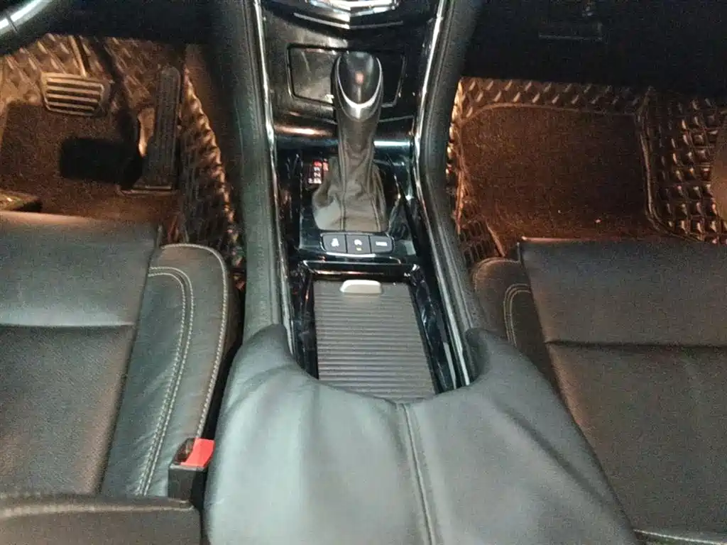 Cadillac ATS-L 2016 28T Technology фото 10
