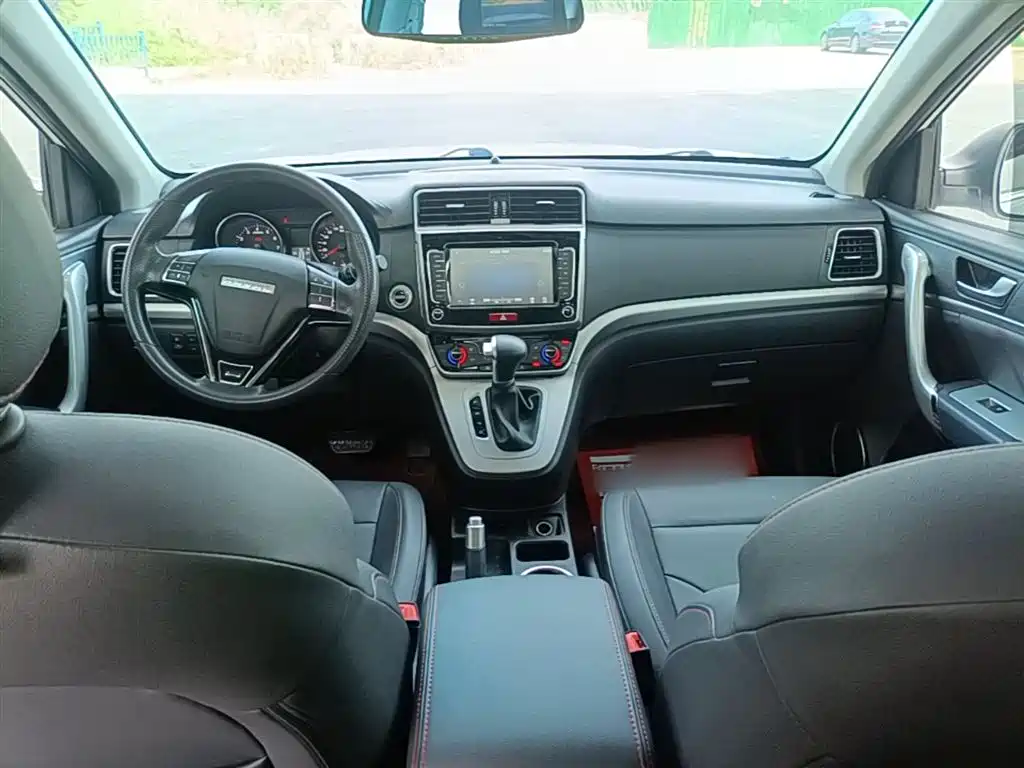 Haval M6 2019 1.5T DCT 2WD Value Edition (China VI) фото 10