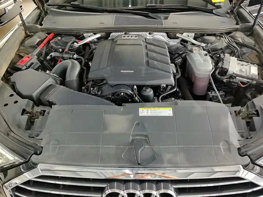 Audi A6L 2020 40 TFSI Luxury Elegance фото 10