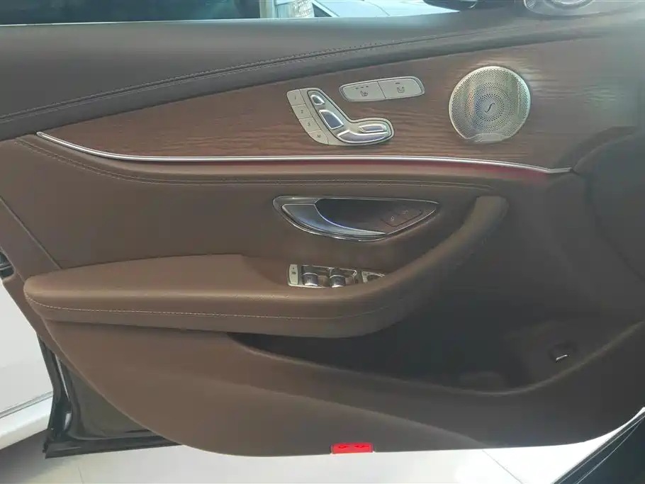 Mercedes-Benz E-Class 2021 E 300 L Luxury фото 7