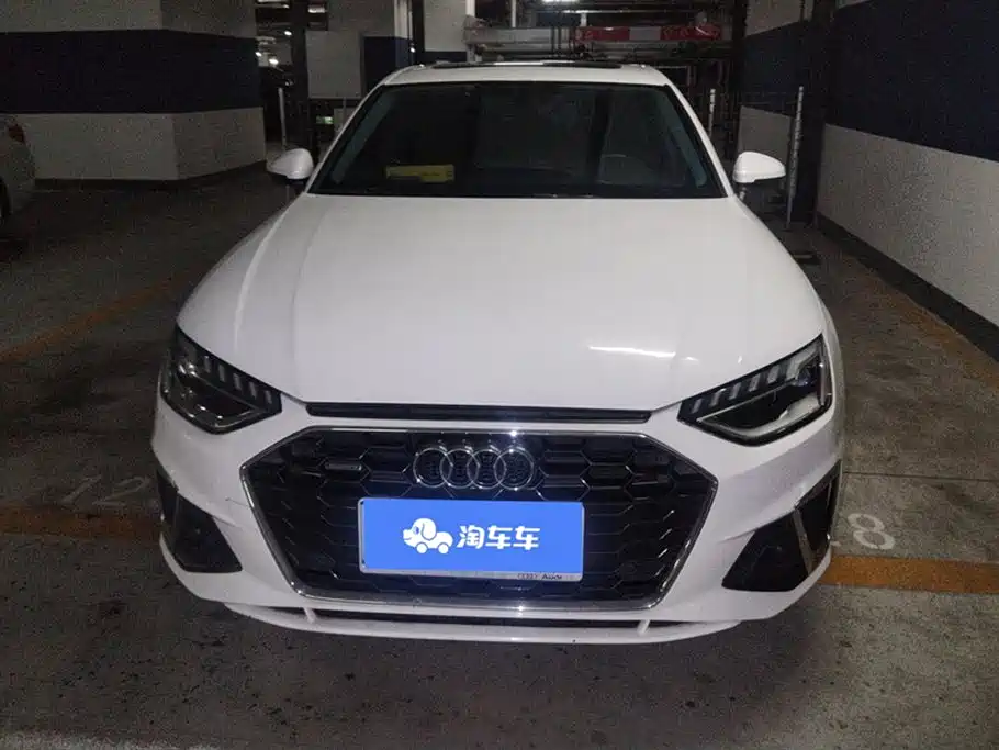 Audi A4L 2020 40 TFSI quattro Luxury Dynamic фото 2