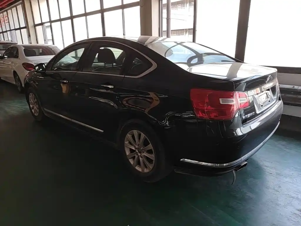 Фото 5 - Citroën C5