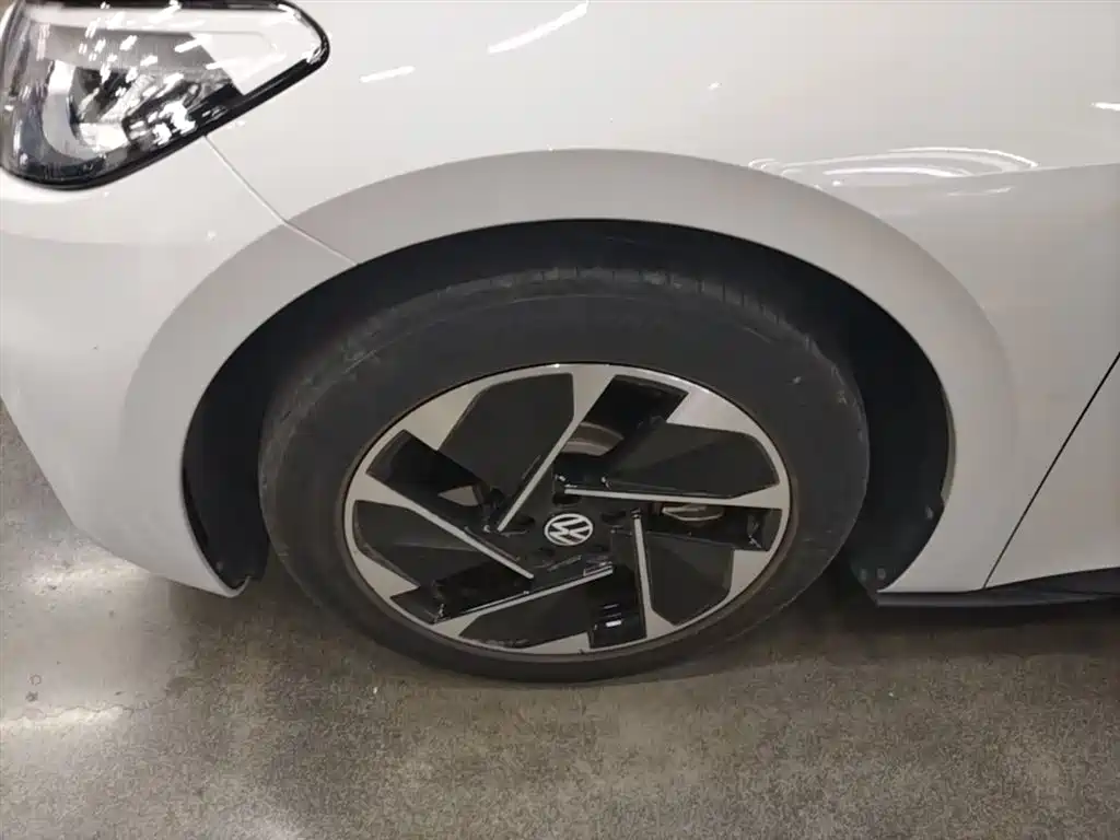 Volkswagen ID.3 2024 Outstanding Edition фото 23