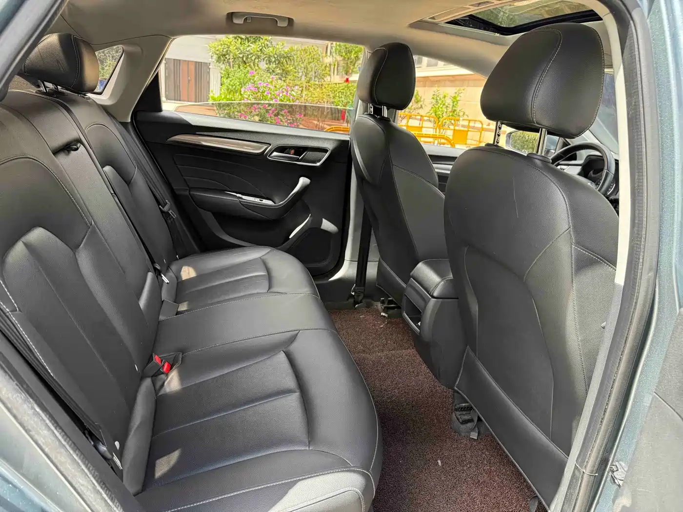 Roewe i6 2017 2017 20T Auto Internet Smart Enjoy Edition