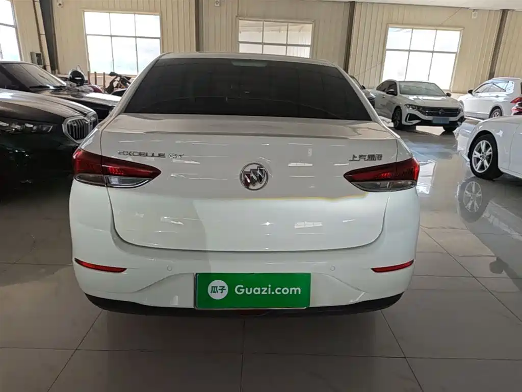 Buick Excelle 2021 Exemplar 1.5L Auto Elite фото 6