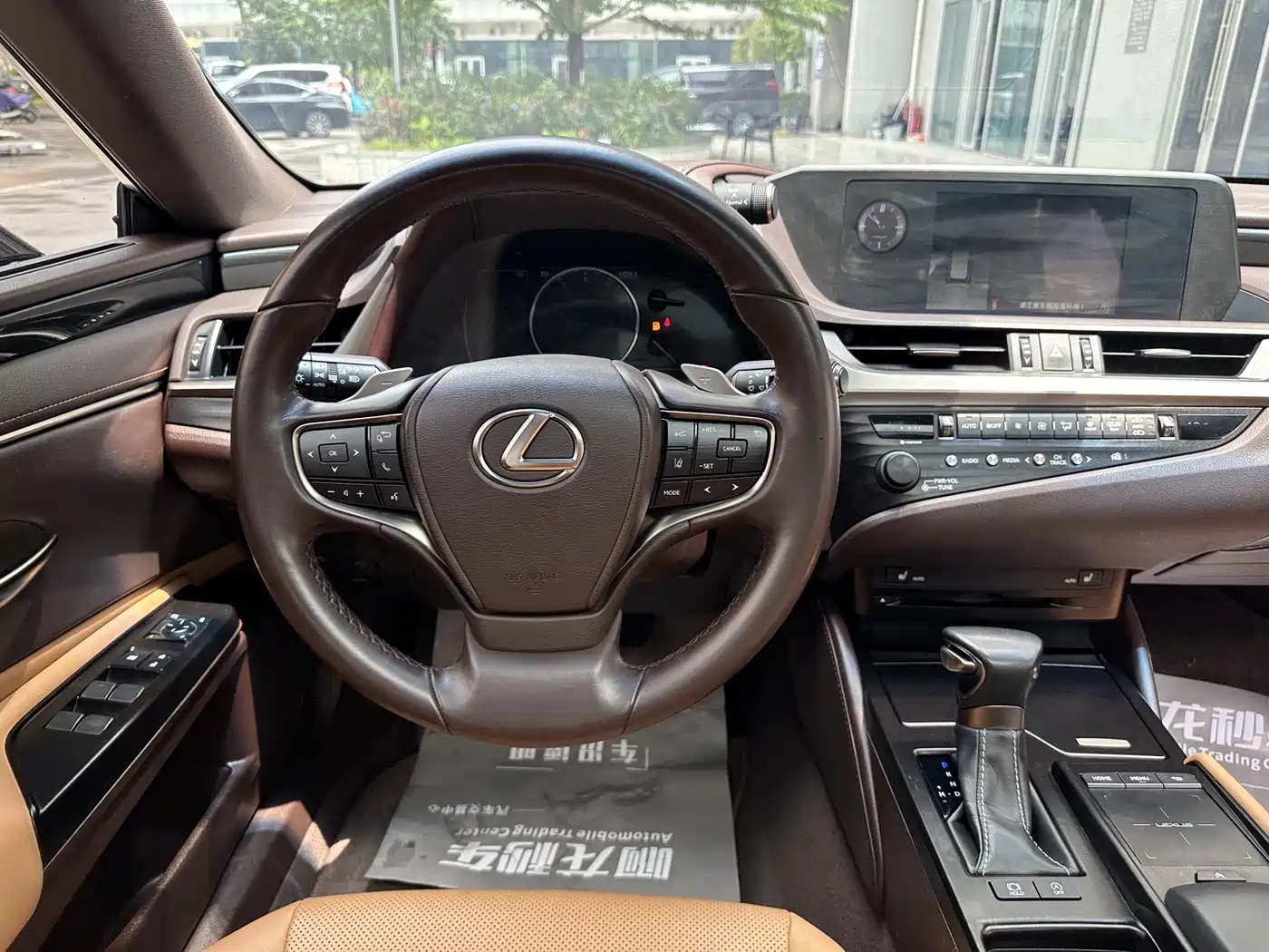 Lexus ES 2020 200 Excellence фото 10
