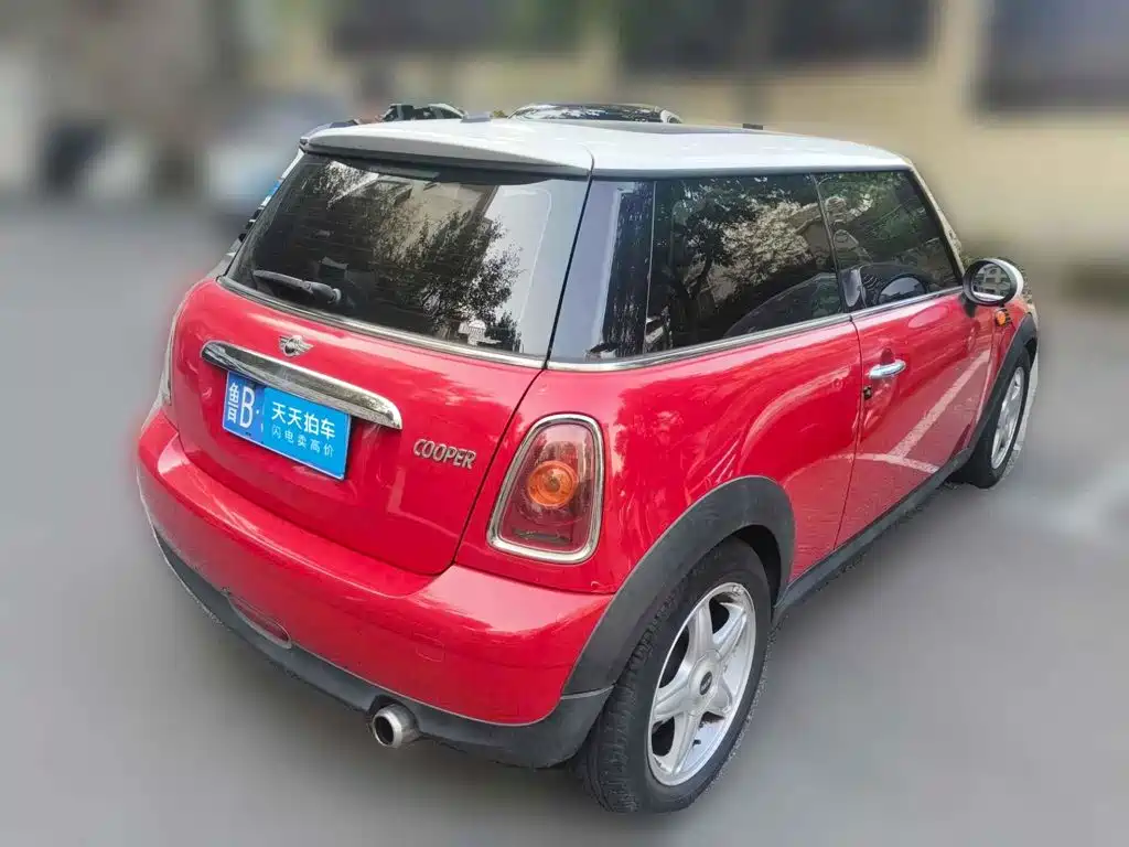 MINI MINI 2010 2007 1.6L COOPER Fun