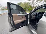 Фото 21 - Lexus ES
