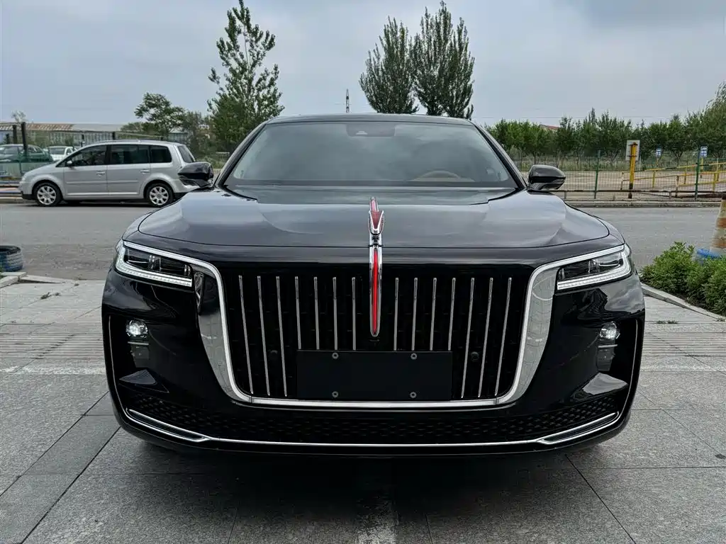 Hongqi H9 2023 Model 2.0T Smart Connect Flagship Edition фото 2