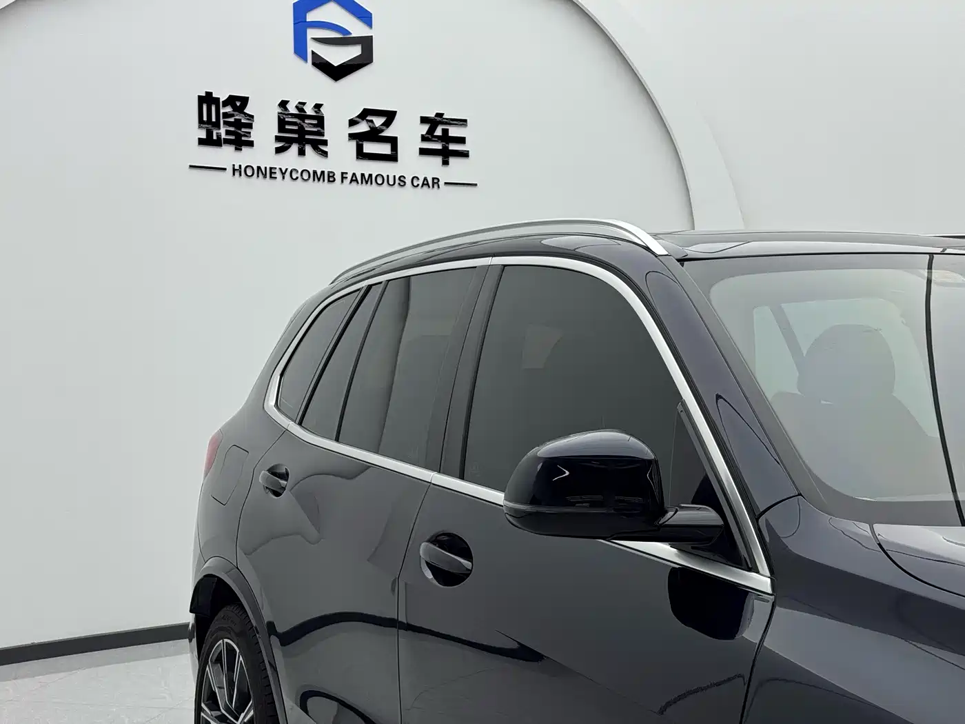 BMW X5 (Import) 2020 xDrive30i M Sport Package фото 9