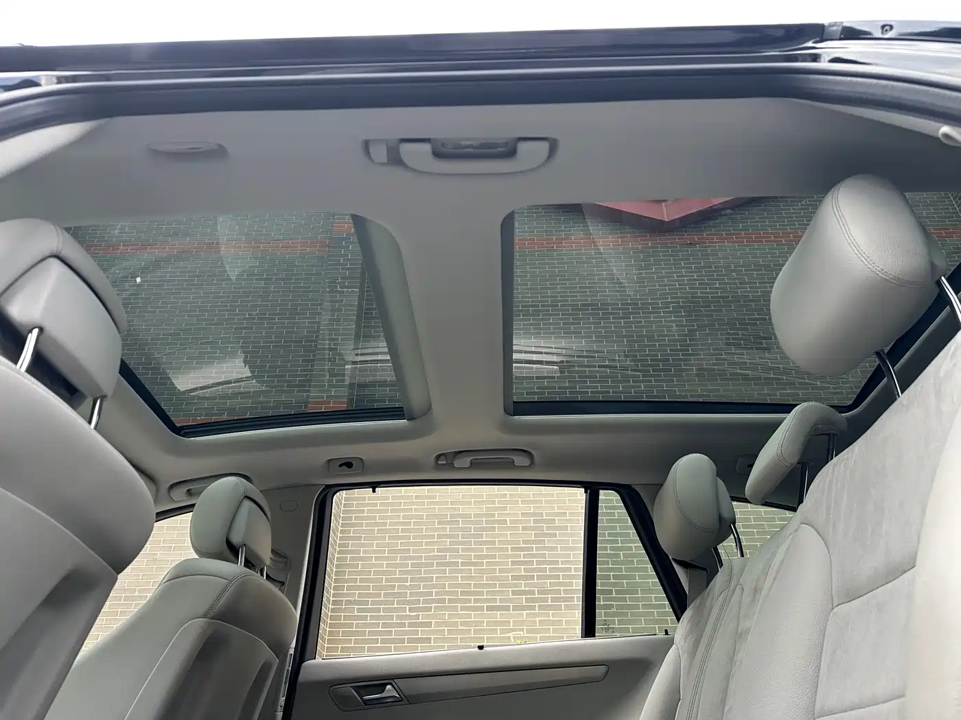 Mercedes-Benz R-Class 2015 R 320 4MATIC Luxury фото 16