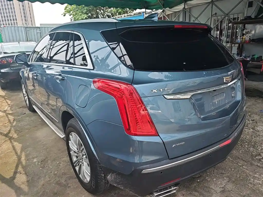 Cadillac XT5 2018 28T 4WD Luxury фото 5