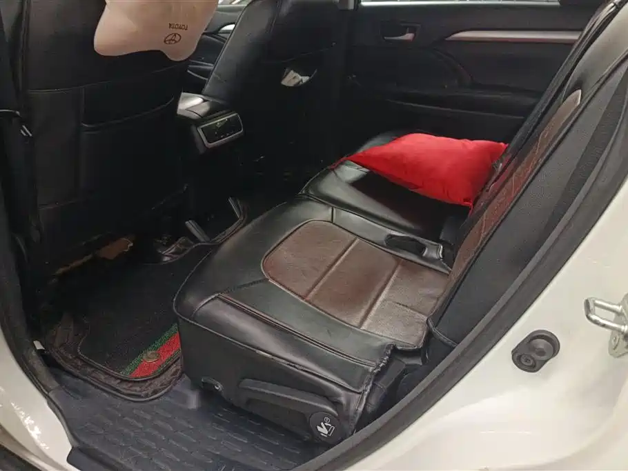 Toyota Highlander 2018 2.0T 4WD Premium 7-seater (China V) фото 11