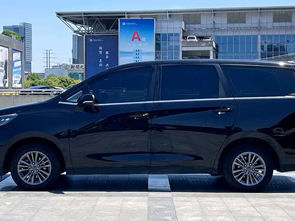 SAIC Maxus Maxus G50 2021 PLUS 1.5T Automatic Smart Start Edition фото 4